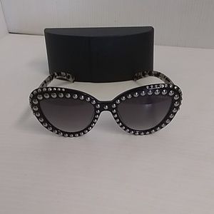 Prada woman sunglasses SPR 31QS cat eye